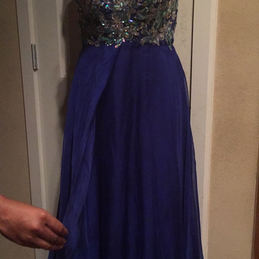 Night Moves royal blue prom dress - Picture 4 of 11